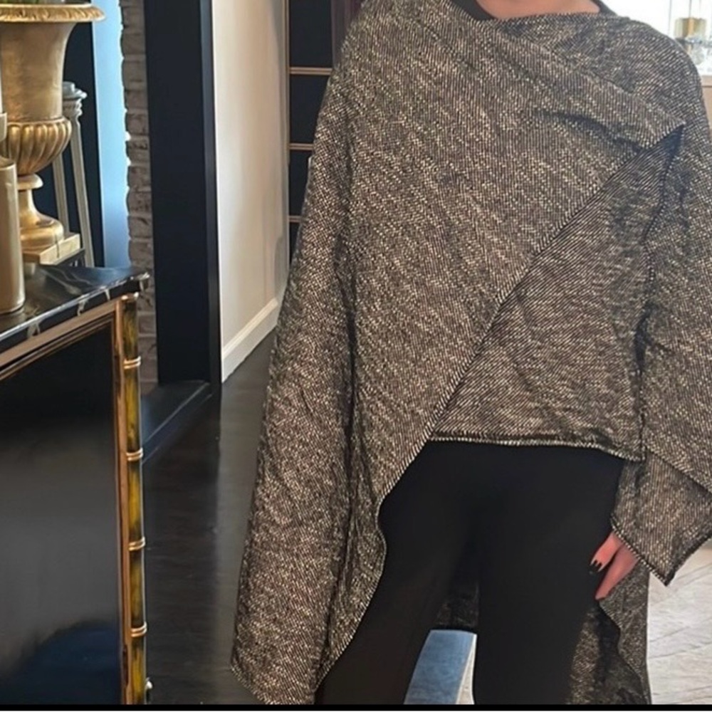 Women's Gray Sweater